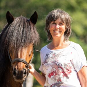Paardenarts.nl clinicgever Anneke Hallebeek